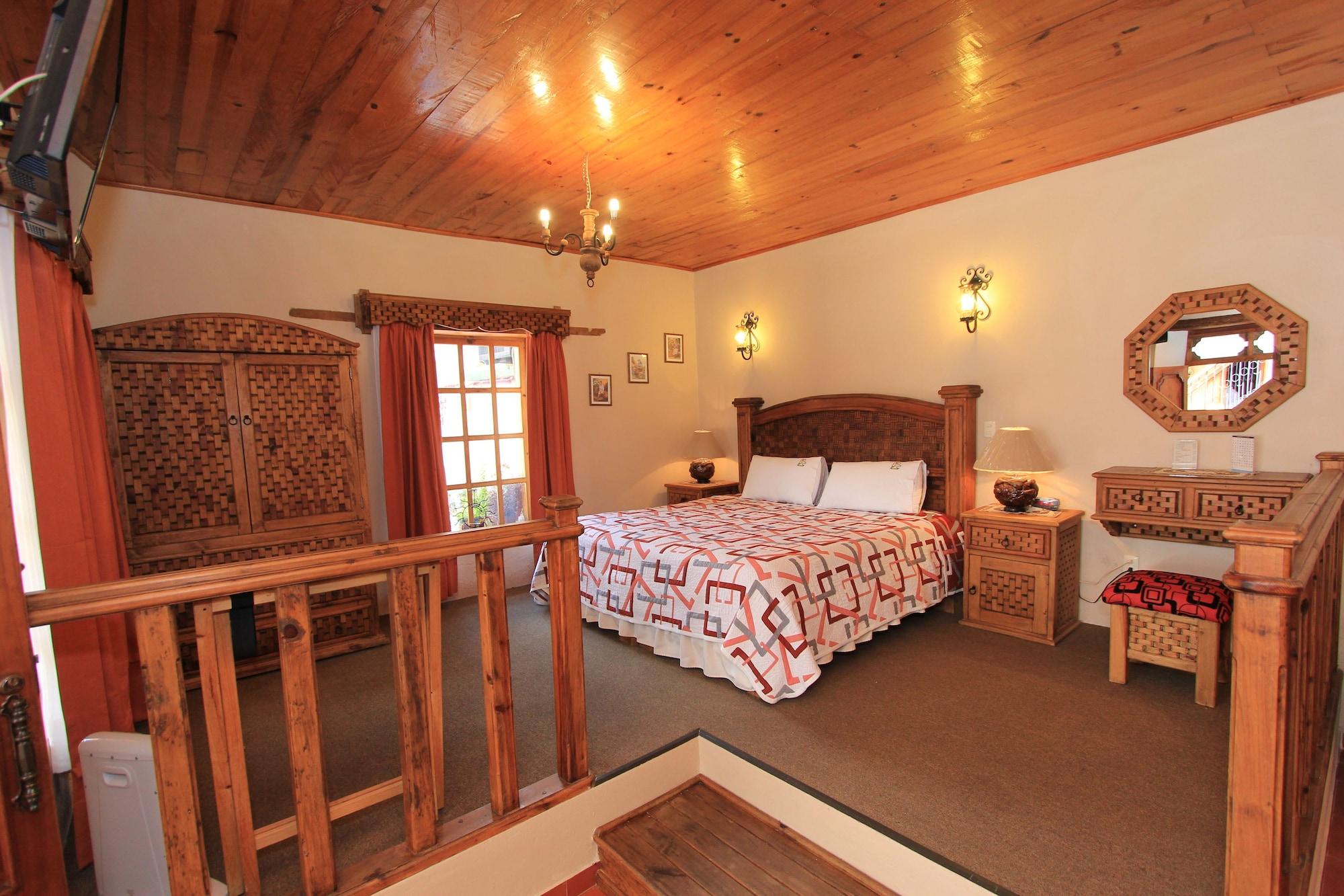 Hotel La Casa De Mama Сан-Кристобаль-де-Ла-Касас Экстерьер фото