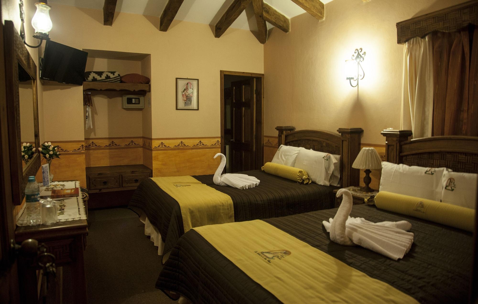 Hotel La Casa De Mama Сан-Кристобаль-де-Ла-Касас Экстерьер фото