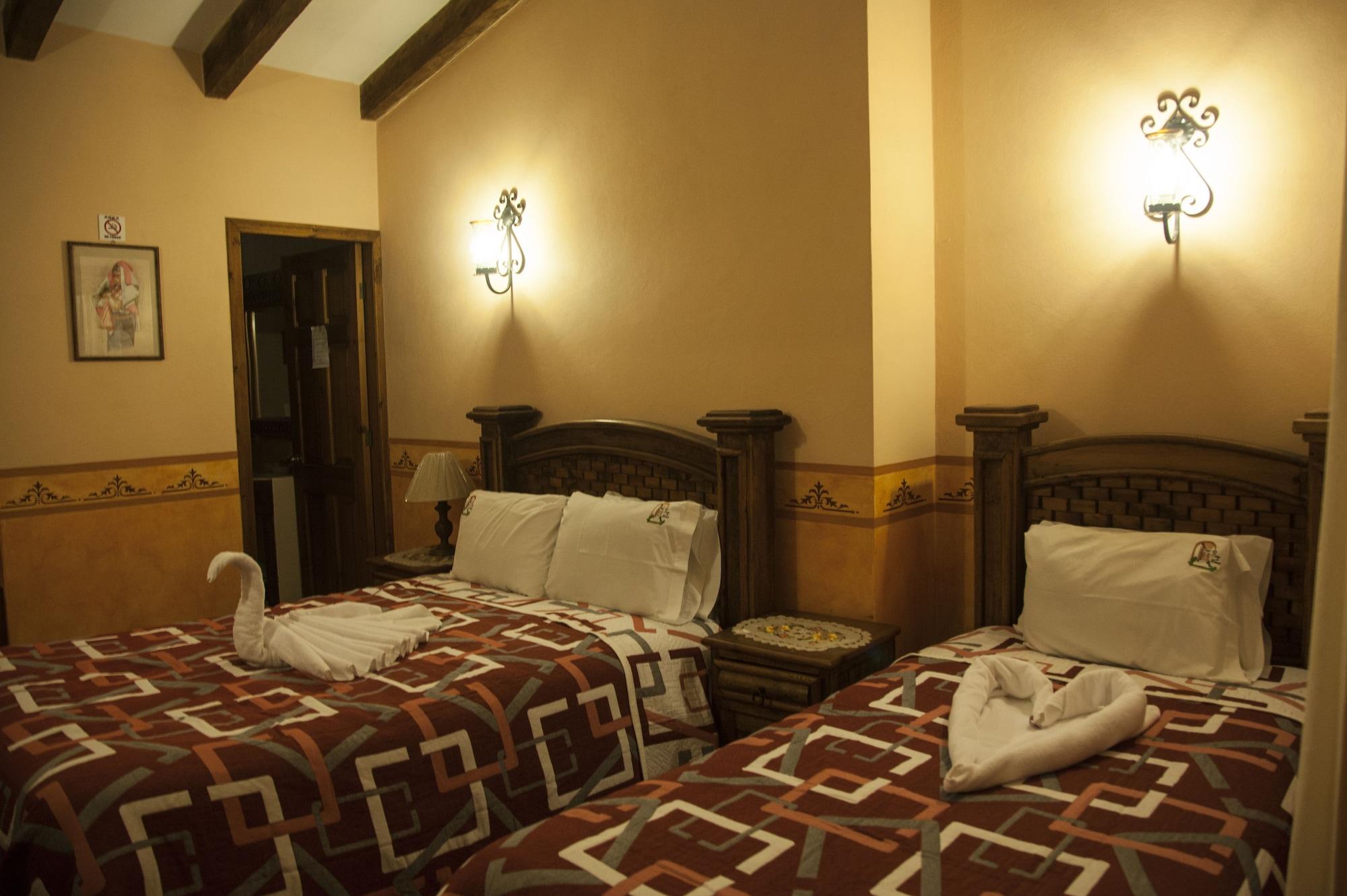 Hotel La Casa De Mama Сан-Кристобаль-де-Ла-Касас Экстерьер фото