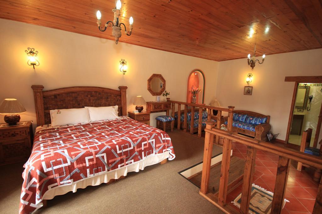 Hotel La Casa De Mama Сан-Кристобаль-де-Ла-Касас Номер фото