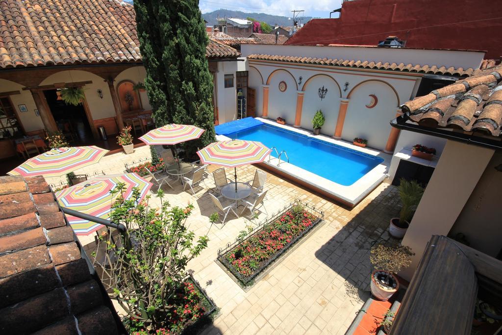 Hotel La Casa De Mama Сан-Кристобаль-де-Ла-Касас Экстерьер фото