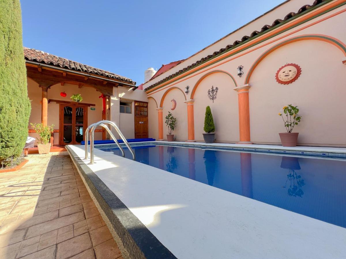 Hotel La Casa De Mama Сан-Кристобаль-де-Ла-Касас Экстерьер фото