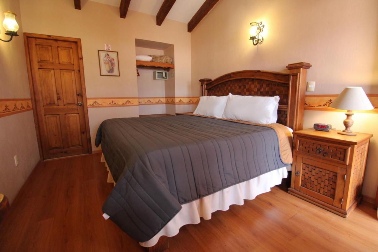 Hotel La Casa De Mama Сан-Кристобаль-де-Ла-Касас Экстерьер фото