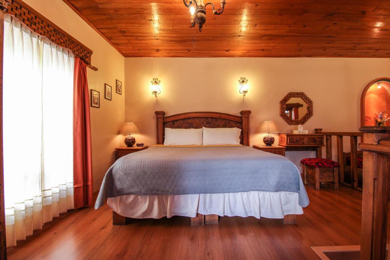 Hotel La Casa De Mama Сан-Кристобаль-де-Ла-Касас Экстерьер фото