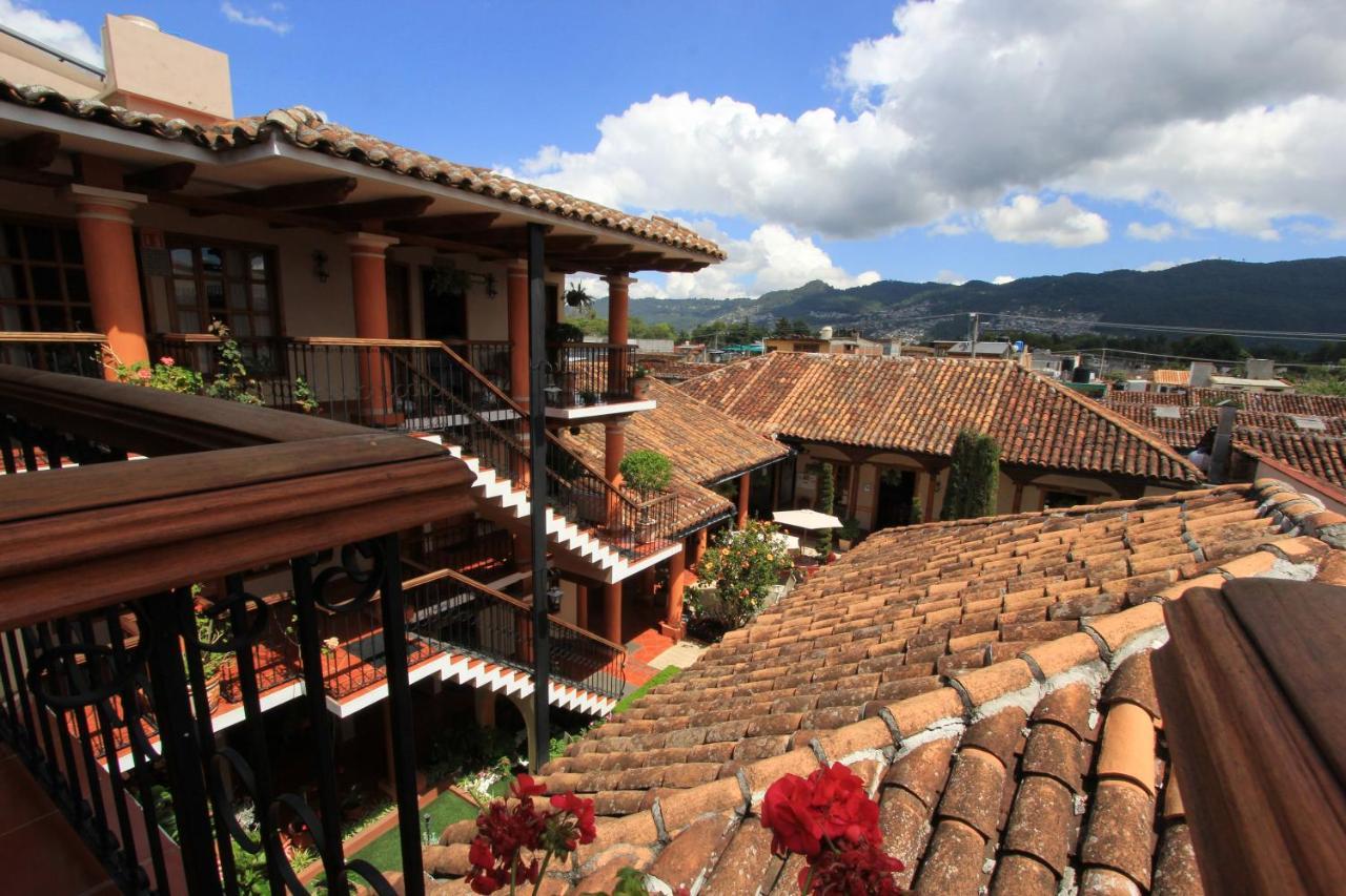 Hotel La Casa De Mama Сан-Кристобаль-де-Ла-Касас Экстерьер фото